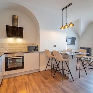 Watergate Penthouse - New 2 Bed Luxury In Centre Apartment